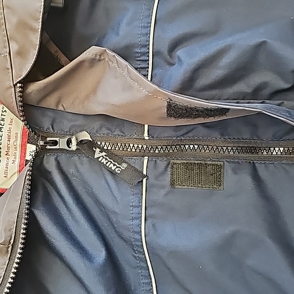 Jacket - Picture 3 of 8